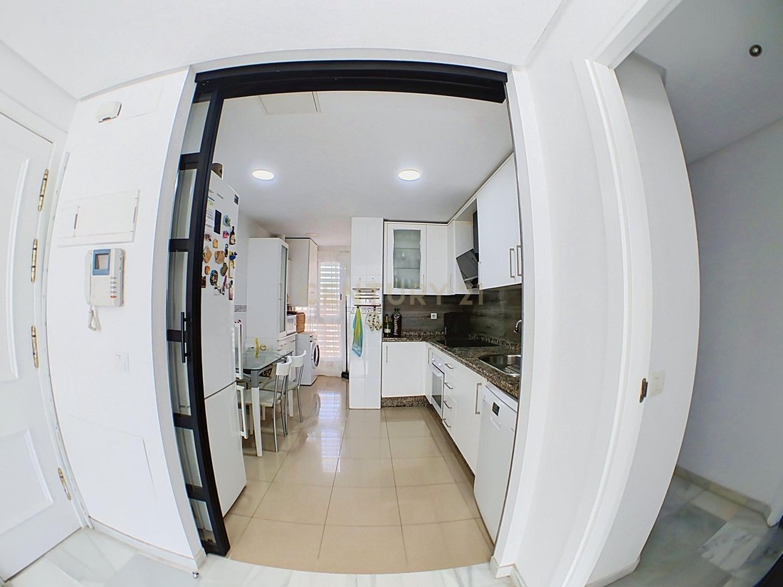 Apartment in Carretera de Cadiz, Malaga, Spain 5 - 18900849