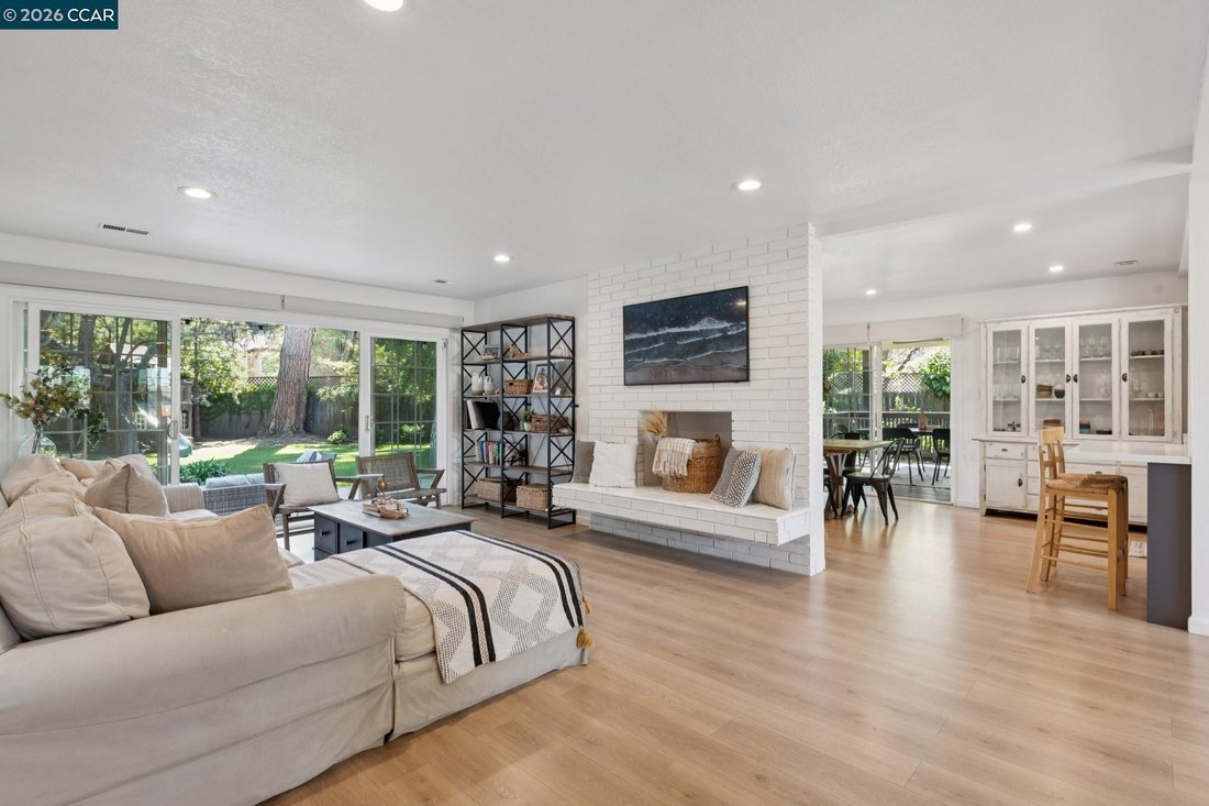 House in Concord, California, United States 4 - 18899782