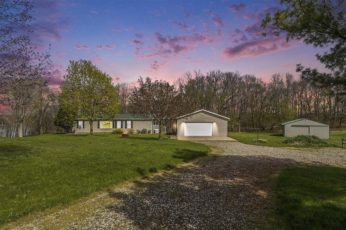 House in Union City, Michigan, United States 1 - 18900692