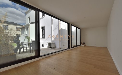 Casa en Adamville, Saint-Maur-des-Fossés, Francia 1