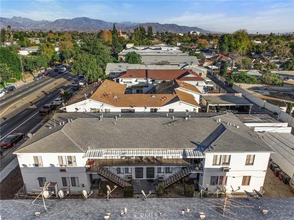 Los Angeles, California, United States 3 - 18899891
