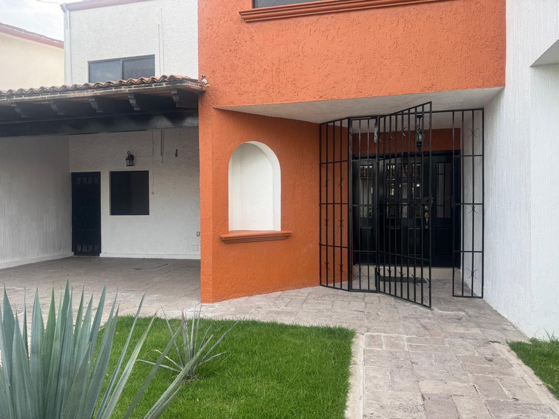 House in Juriquilla, Querétaro, Mexico 2 - 18897701