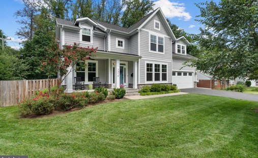House in West Falls Church, Virginia, United States 1