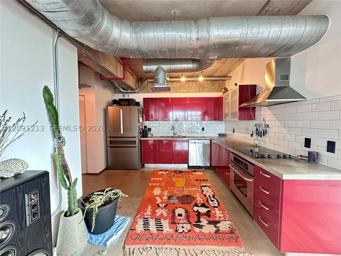 Condo in Miami, Florida, United States 5 - 18899741