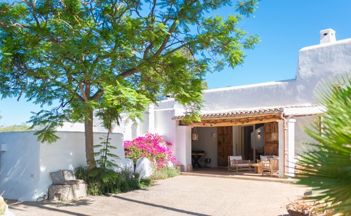 Finca in Santa Eulària des Riu, Balearische Inseln, Spanien 1