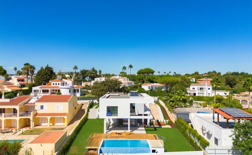 Maison à Loule (Sao Clemente), Algarve, Portugal 1