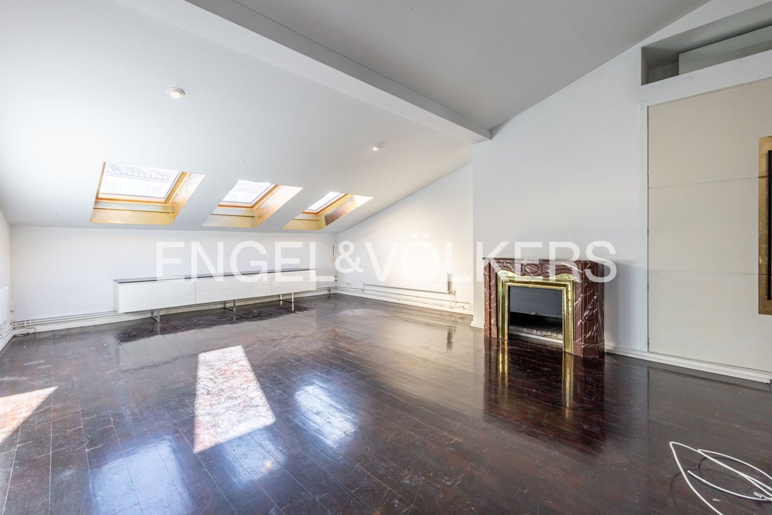 Penthouse in Centro, Madrid, Spanien 4 - 17384267