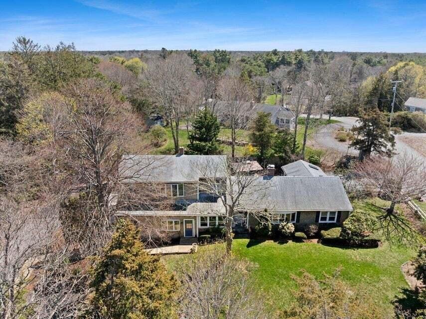 House in Dennis, Massachusetts, United States 1 - 17795029