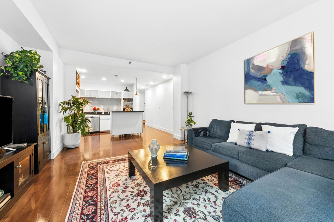 Condo in New York, New York, United States 1 - 18902474