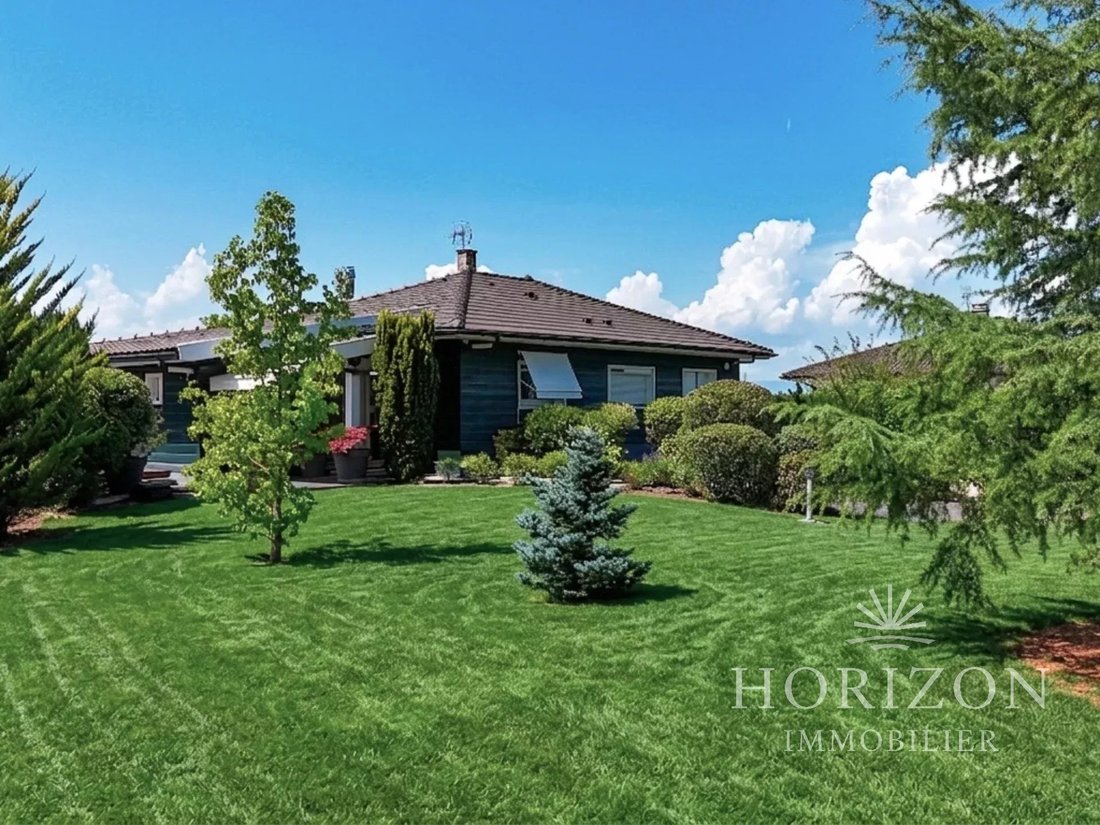 Villa in Armoy, Auvergne-Rhône-Alpes, France 2 - 16577708