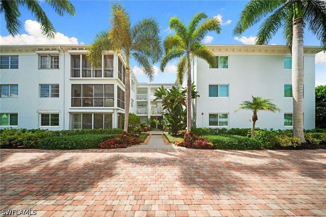 Condo in Naples, Florida, United States 1 - 18898818