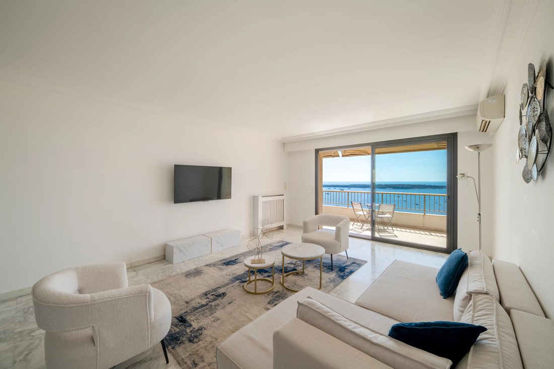 Apartment in La Californie, Cannes, France 3 - 18733338