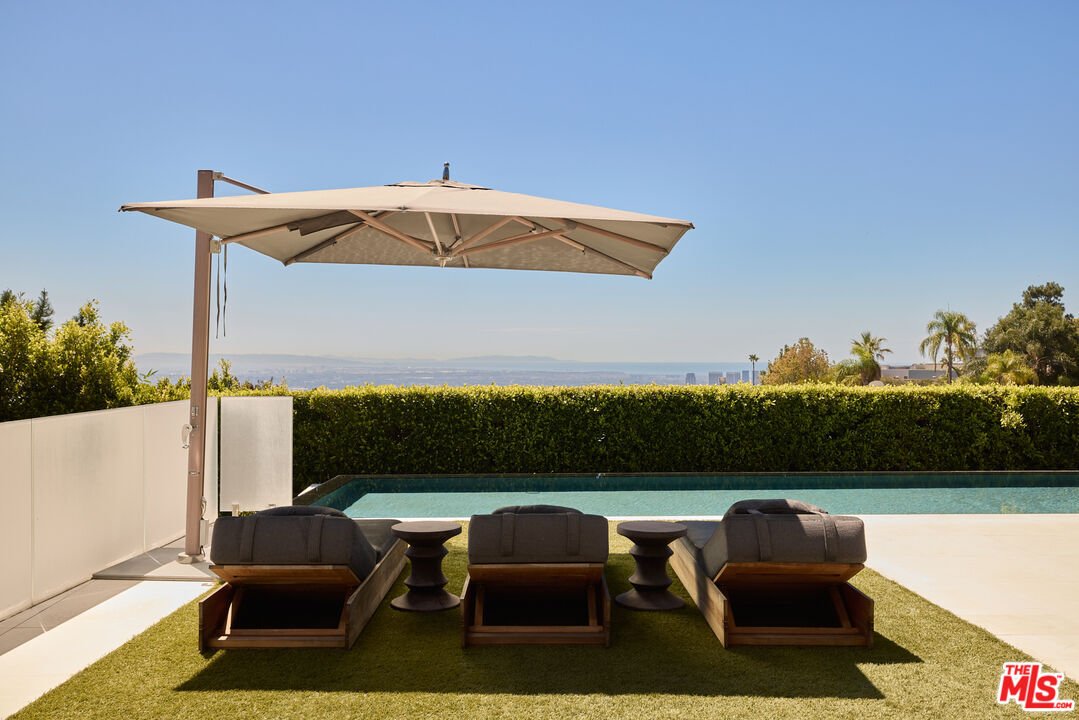 House in Los Angeles, California, United States 4 - 18900978