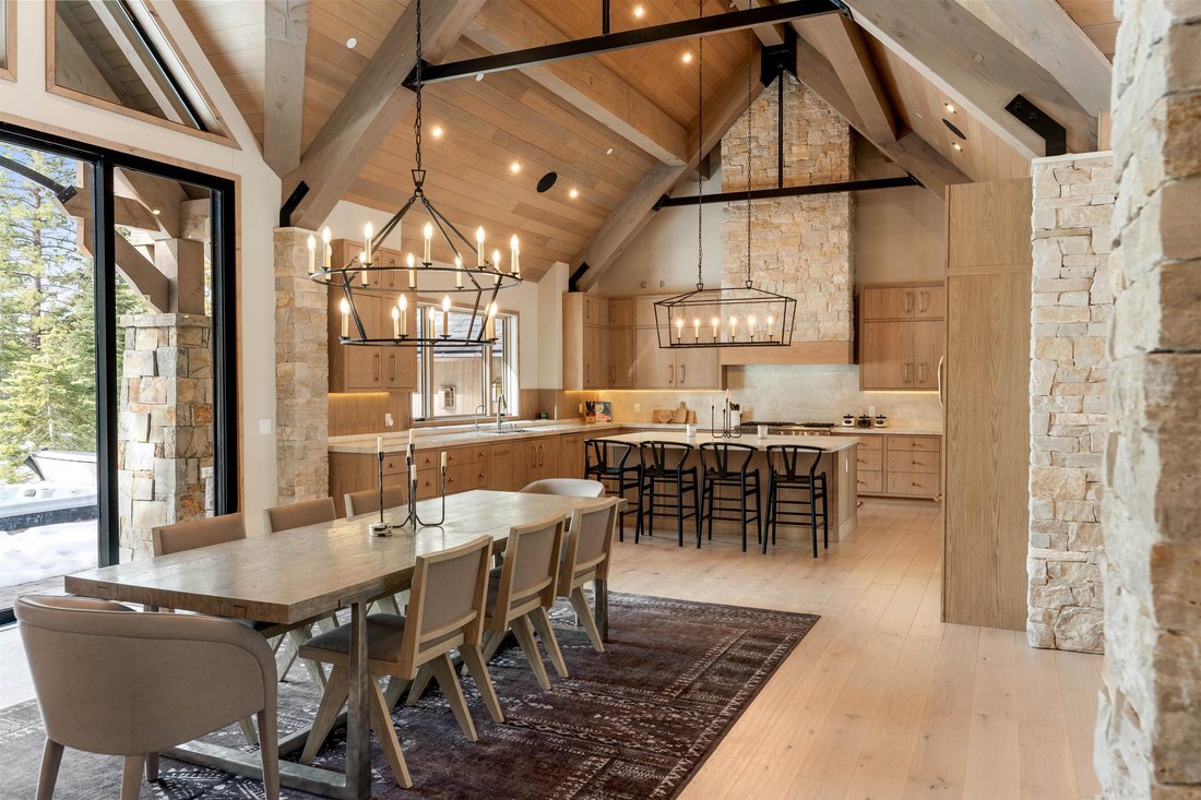 House in Truckee, California, United States 5 - 18899384