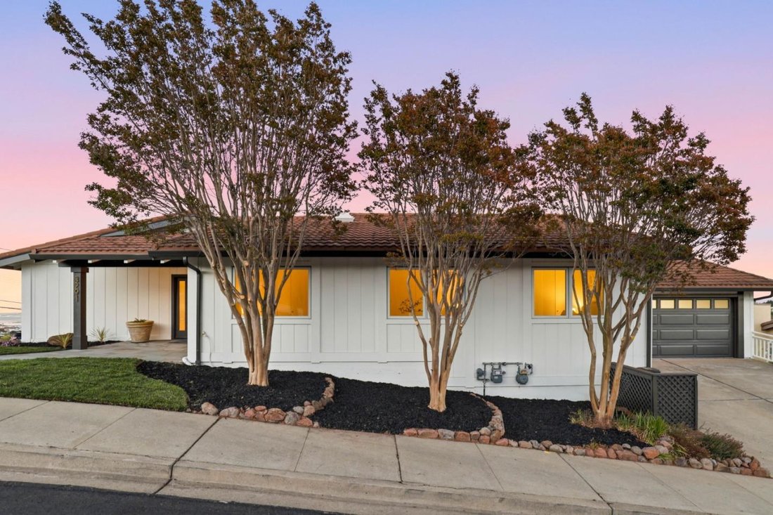 House in San Carlos, California, United States 3 - 18899828