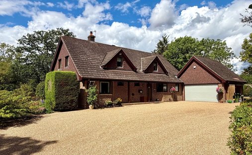 Haus in Okehurst, Billingshurst, England 1