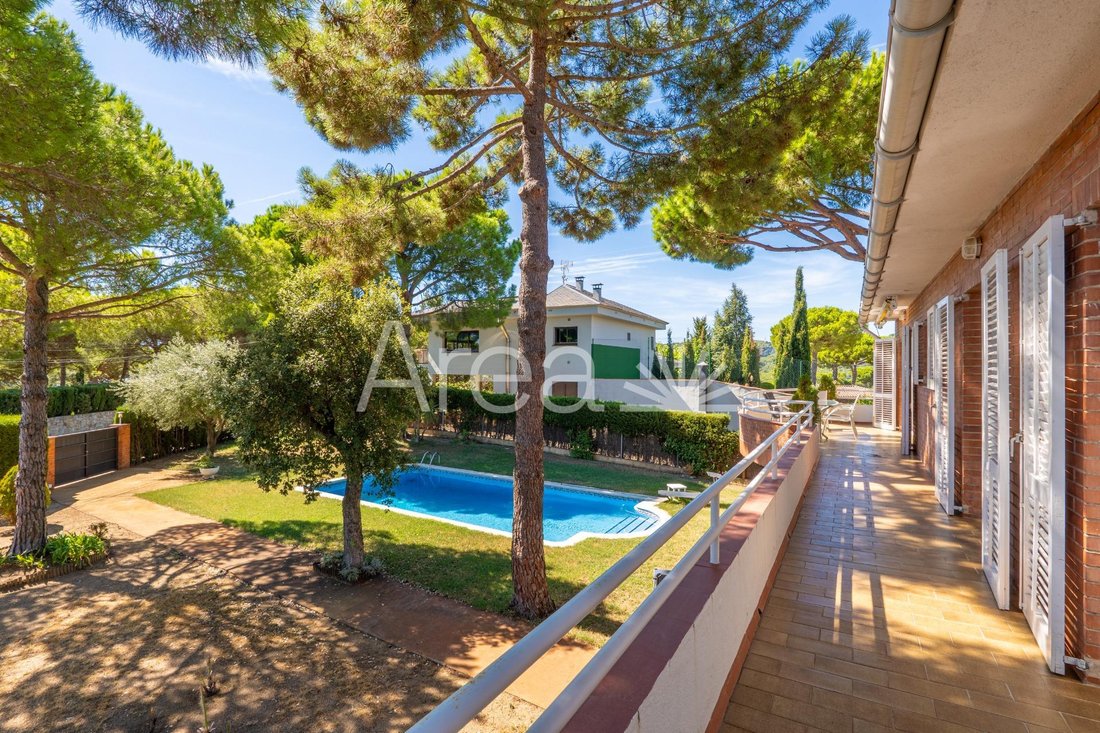 Villa a Arenys de Munt, Catalogna, Spagna 5 - 18901471