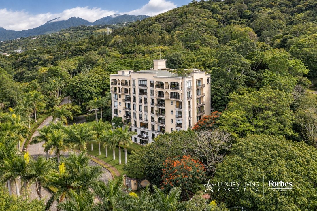 Penthouse in San Rafael de Escazú, San José Province, Costa Rica 2 - 18901071