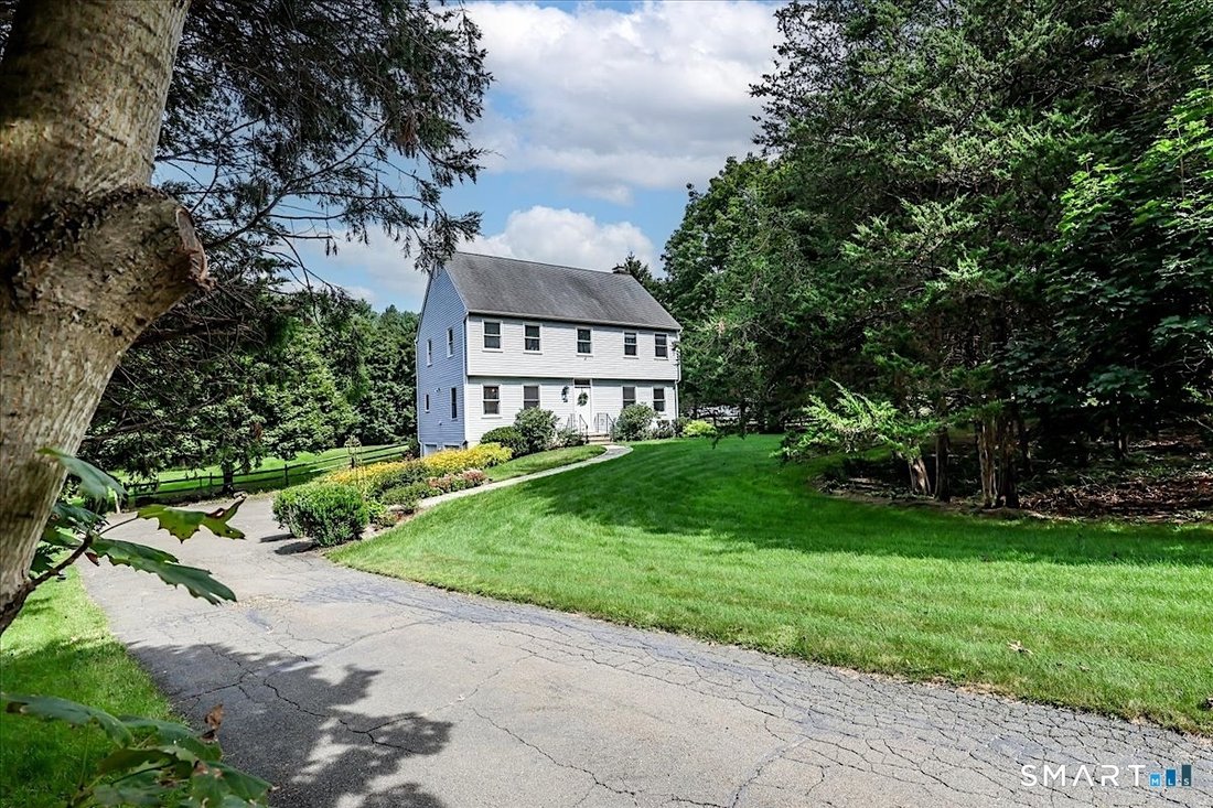 Maison à Newtown, Connecticut, États-Unis 1 - 18901014