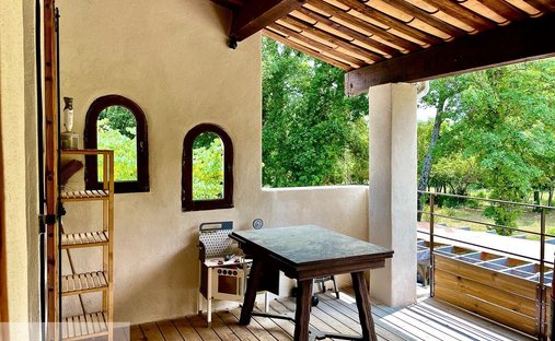 Maison à Pierrevert, Provence-Alpes-Côte d'Azur, France 1