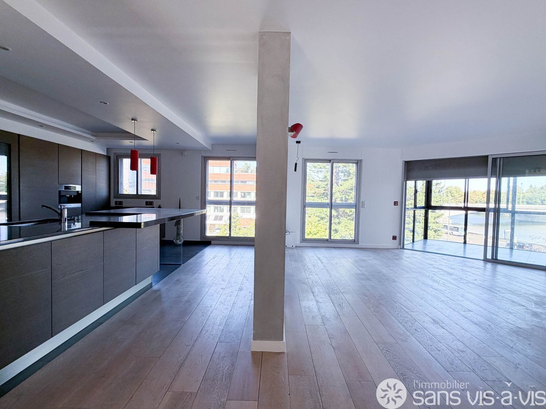 Apartamento en Meseta Oeste, Suresnes, Francia 3 - 17015053