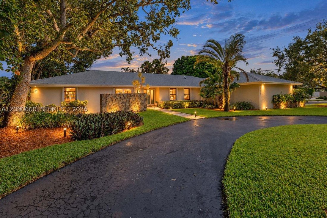 Casa a Cutler Bay, Florida, Stati Uniti 1 - 18896551