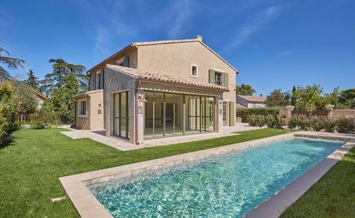 Maison à Eygalières, Provence-Alpes-Côte d'Azur, France 1