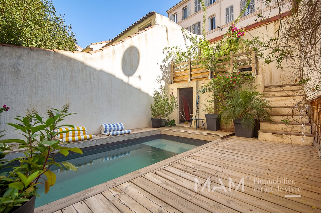 Apartment in Castellane, 6e Arrondissement, Marseille 2 - 18901184