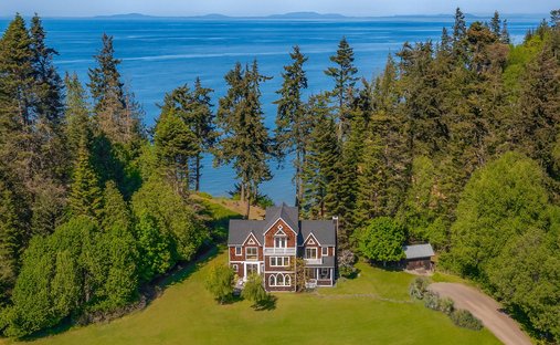 House in Port Angeles, Washington, United States 1