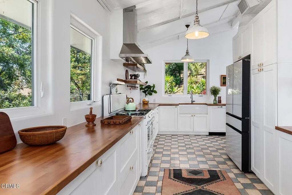House in Los Angeles, California, United States 3 - 18899888