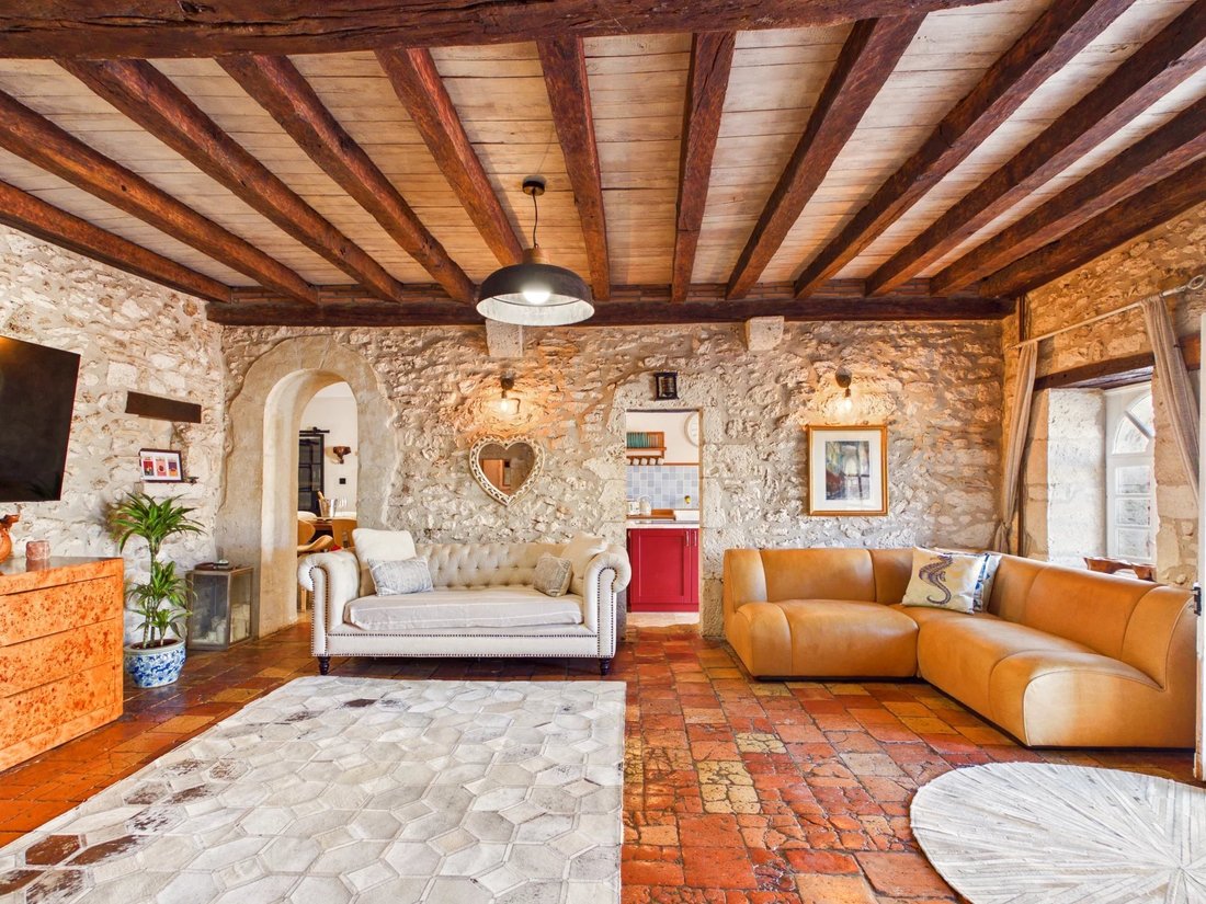 House in Saint-Andre-et-Appelles, Nouvelle-Aquitaine, France 3 - 18900588