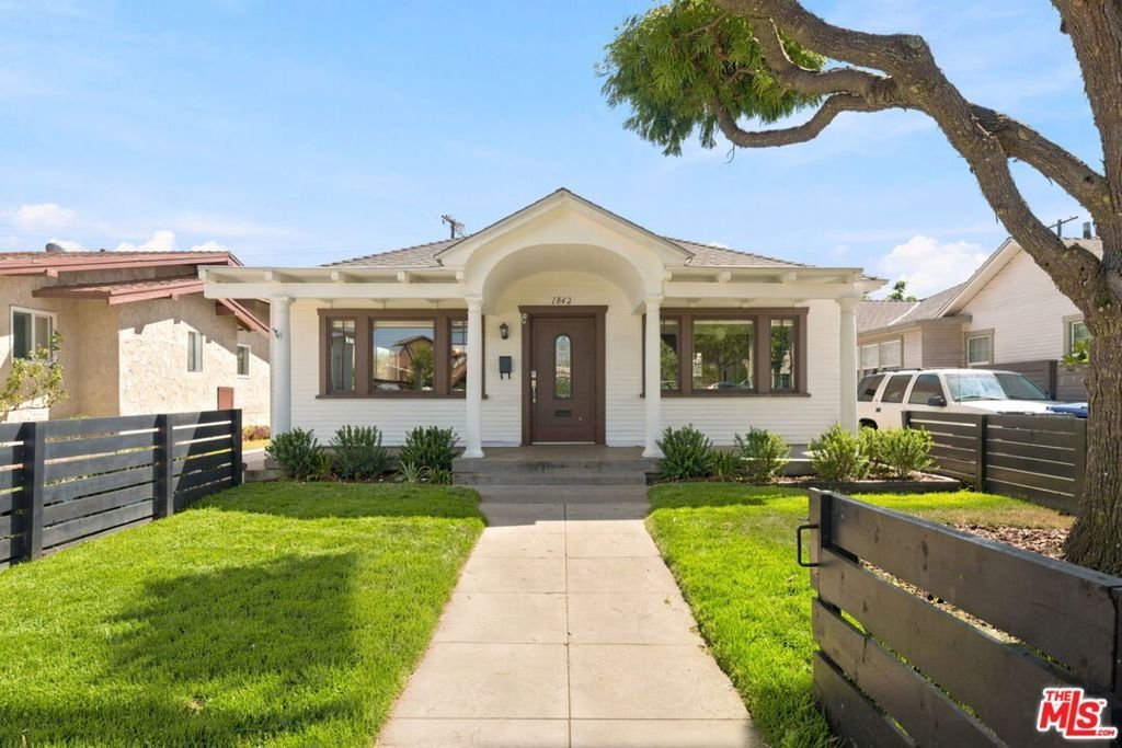 House in Los Angeles, California, United States 1 - 18899454