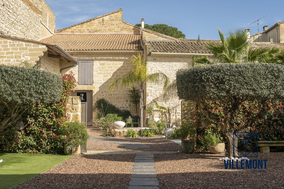 House in Centre Ville, Aigues-Mortes, France 2 - 18902416