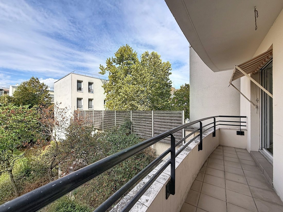 Apartment in Vincennes, Ile-de-France, France 1 - 17689189