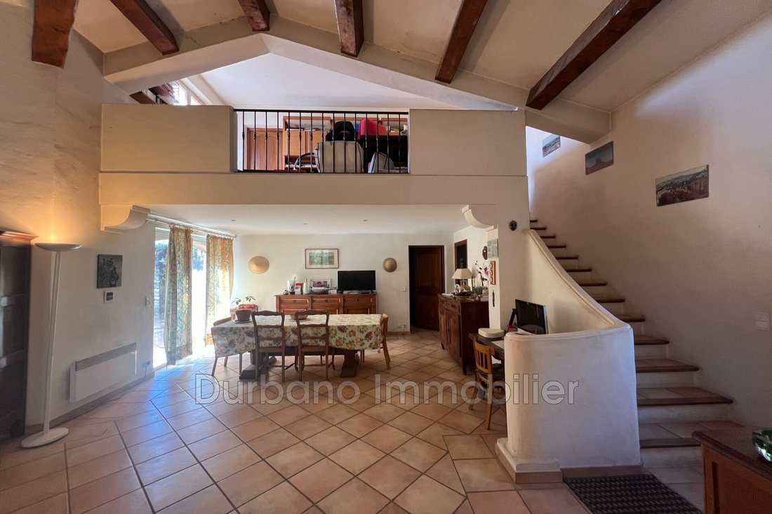 Villa en Le Plan-de-la-Tour, Provenza-Alpes-Costa Azul, Francia 2 - 18896968