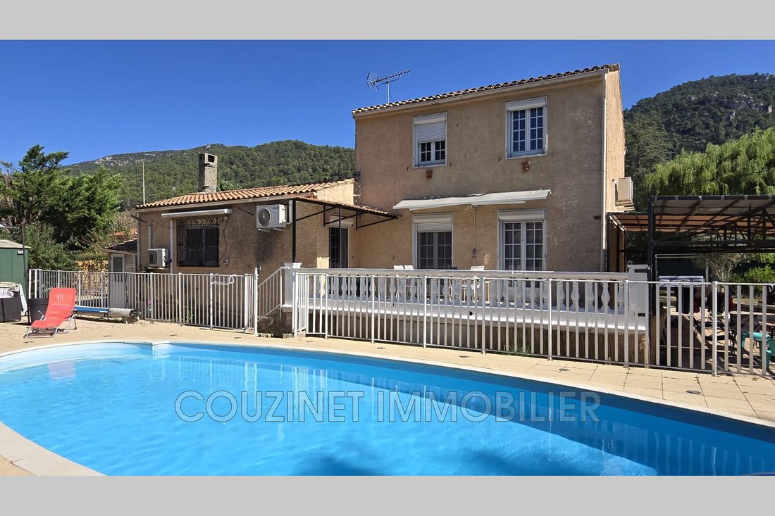 Villa in Signes, Provence-Alpes-Côte d'Azur, France 4 - 18896985