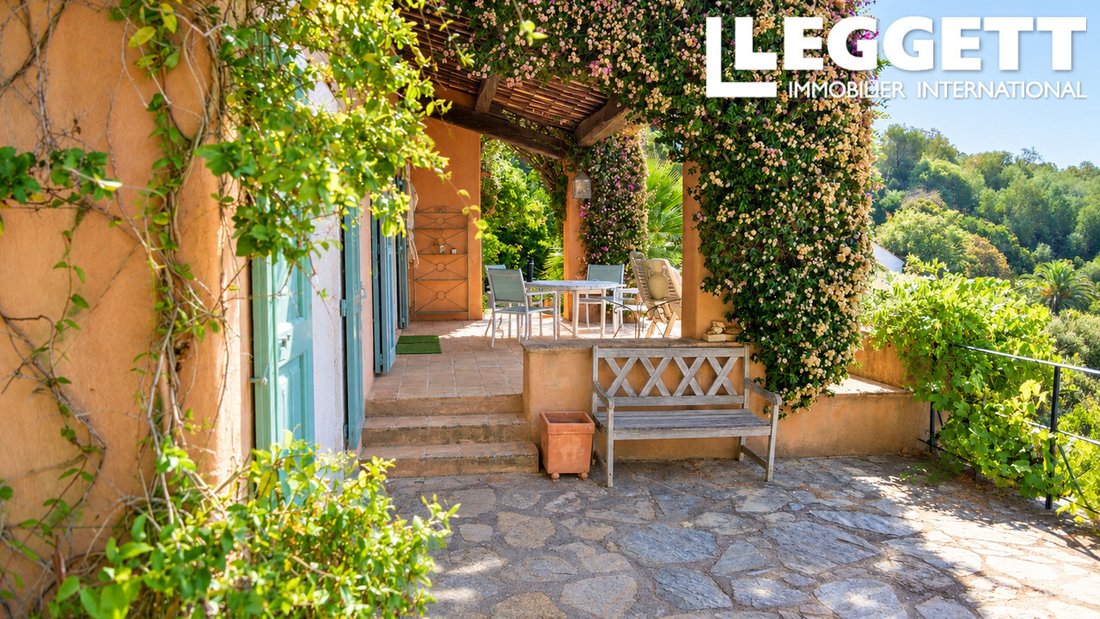 Villa a Le Lavandou, Provenza-Alpi-Costa Azzurra, Francia 2 - 18901073