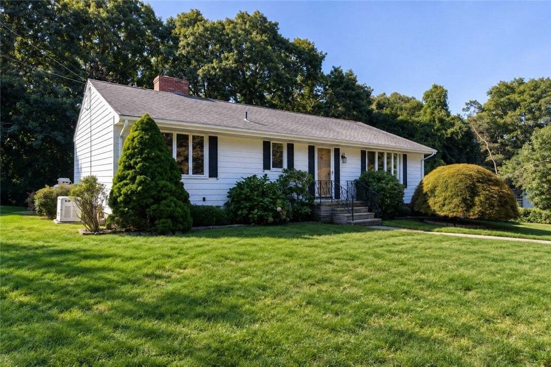 House in Westerly, Rhode Island, United States 3 - 18895606