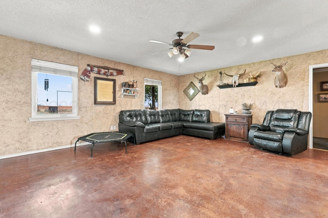 House in Plainview, Texas, United States 4 - 18898791