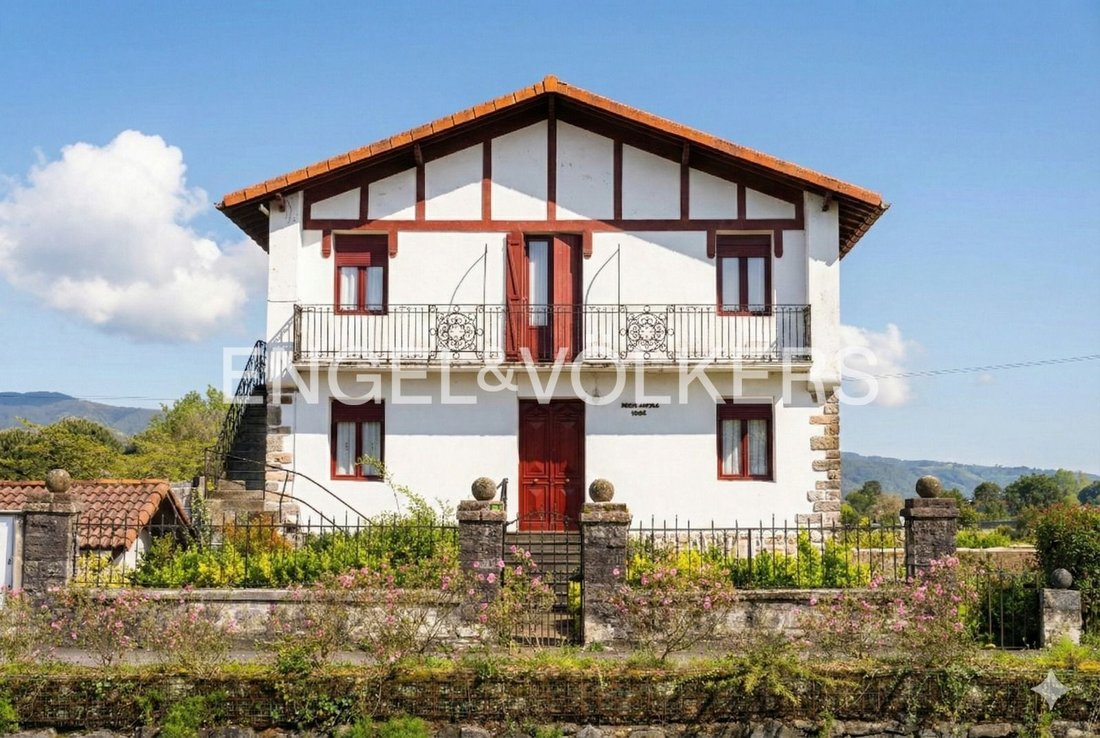 Villa in Hondarribia, Autonome Gemeinschaft Baskenland, Spanien 1 - 18901340