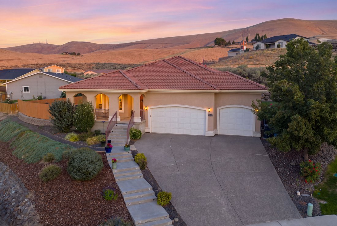 House in Prosser, Washington, United States 2 - 18607586