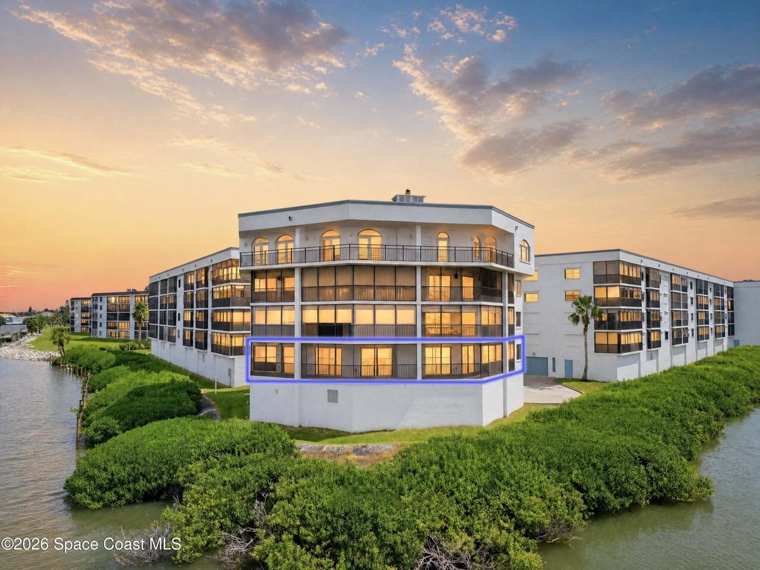 Condominio a Cocoa Beach, Florida, Stati Uniti 1 - 18898605