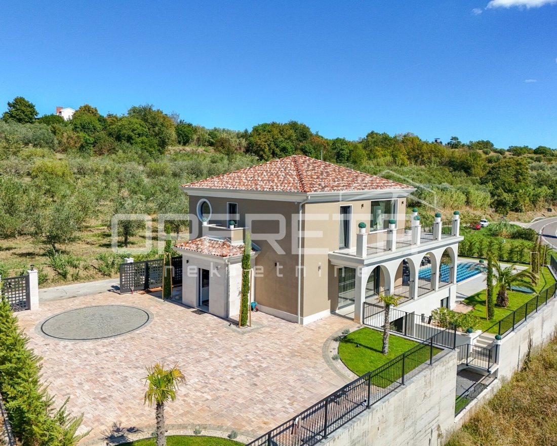 Villa in Buje, Istria County, Croatia 2 - 16811765
