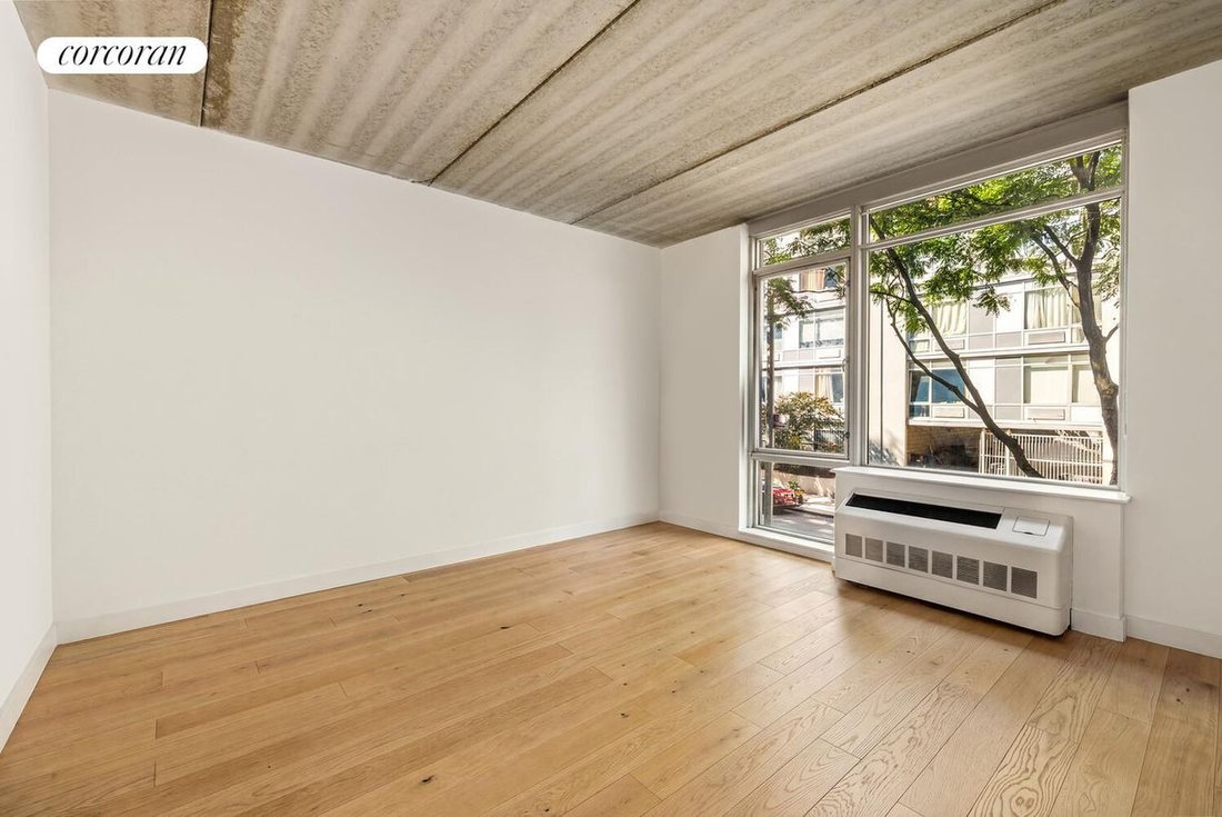 Condo in New York, New York, United States 4 - 18896837
