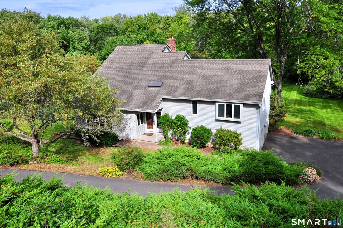 House in East Granby, Connecticut, United States 1 - 18901013