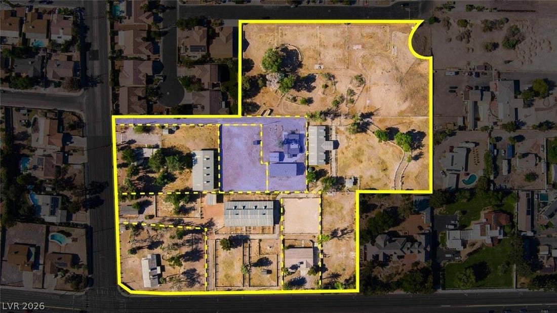 House in Las Vegas, Nevada, United States 1 - 17042317