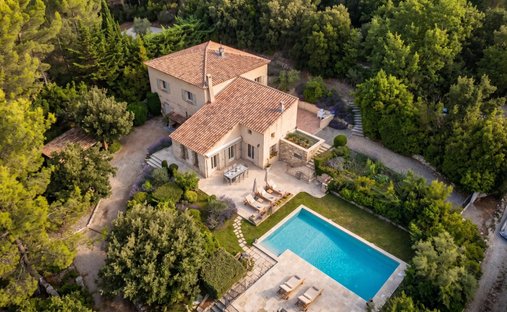Casa en Bouc-Bel-Air, Provenza-Alpes-Costa Azul, Francia 1