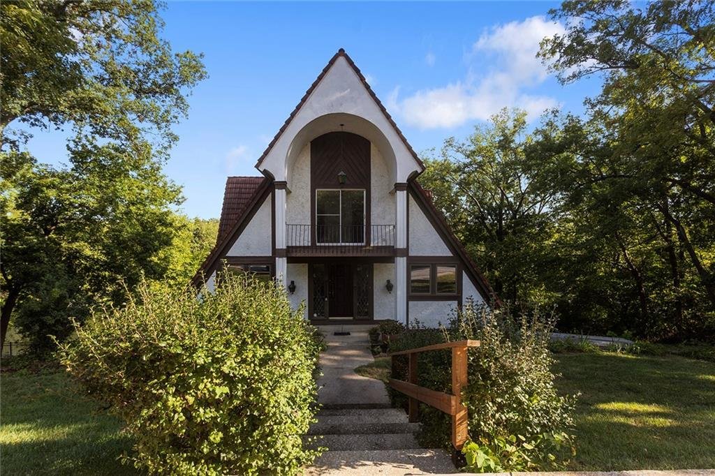 House in Parkville, Missouri, United States 2 - 18896371