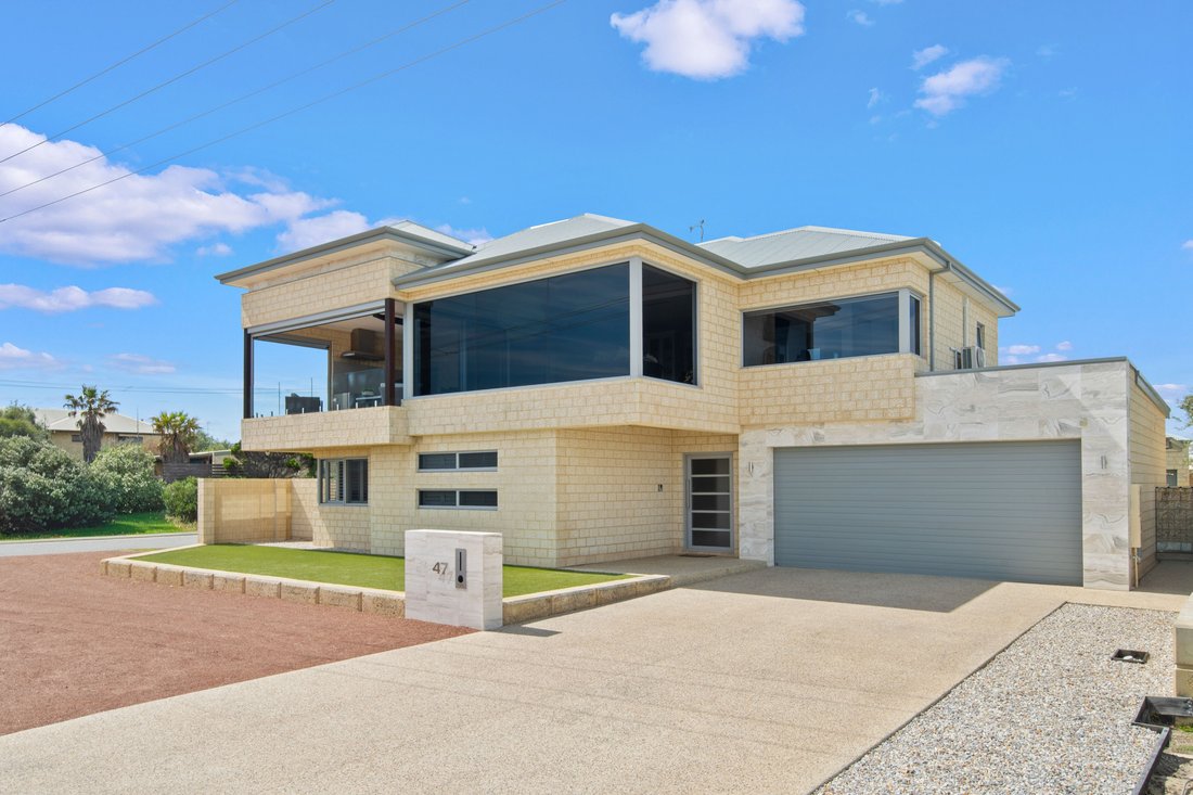 House in San Remo, Western Australia, Australia 2 - 18902608