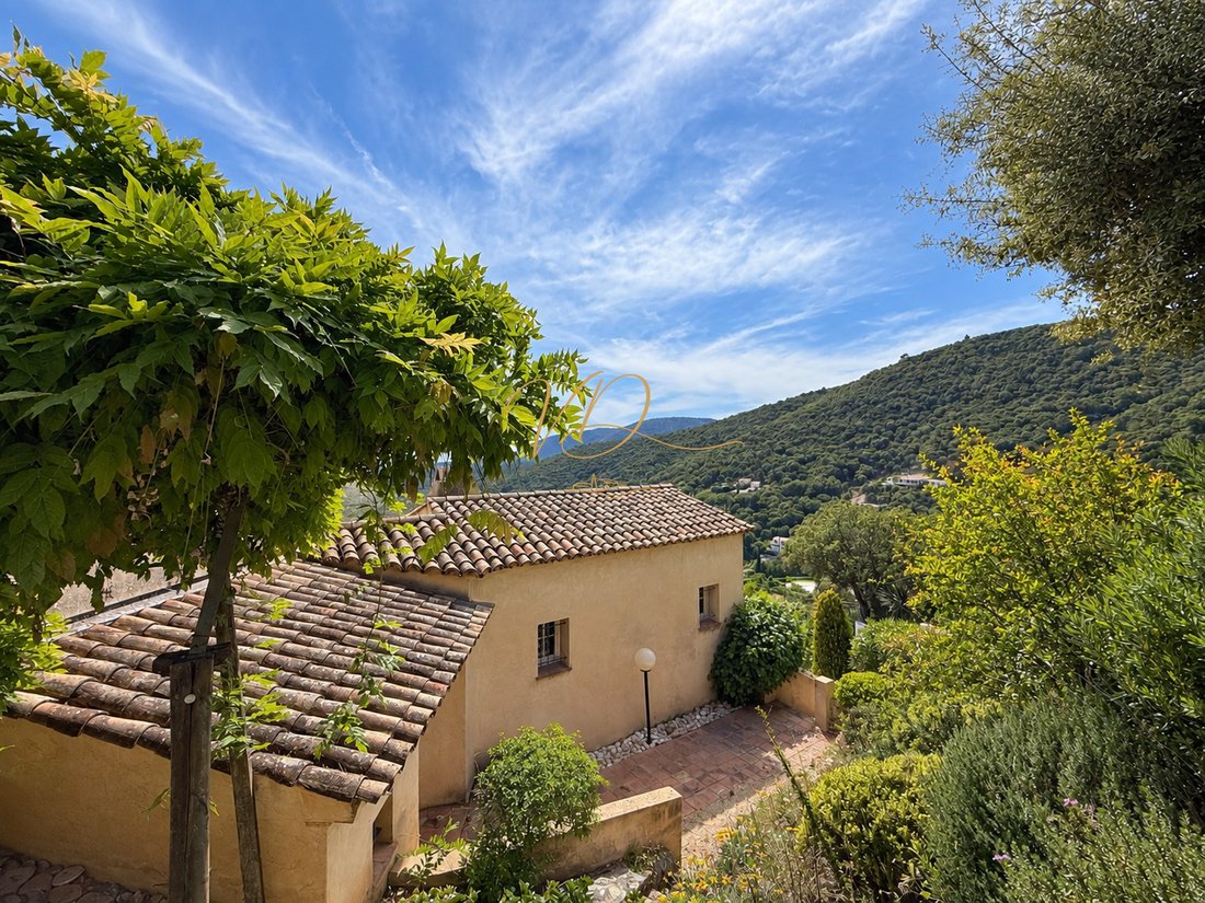 Villa en La Croix-Valmer, Provenza-Alpes-Costa Azul, Francia 4 - 18900284